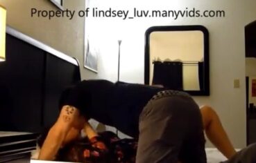 Lindsey loira exibe o corpo espetacular em vídeo caseiro de sexo quente