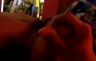Mayara Ninfeta Safada Fazendo Boquete Caseiro no Namorado