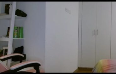 Mikka, a Streamer Novinha, Mostra Tudo Enquanto Fode o Namorado
