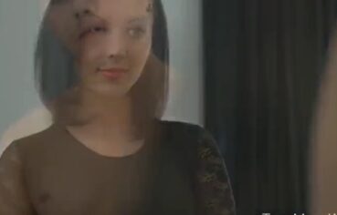 Novinha tesuda transando gostoso com o namorado na primeira vez