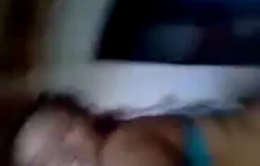Novinhas Cariocas Se Exibem na Laje da Penha em Vídeo Amador Vazado