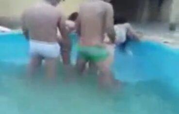 Suruba Quente de Novinhas do Rio Com Garotos do Bairro