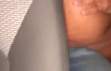 Camila Melvin Surpreende Corno Com Squirt Intenso Enquanto Amante Domina