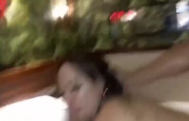 Livia mostra como uma casada safada se diverte com o amante