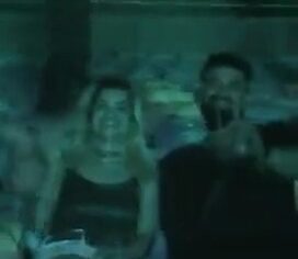 Loira Peituda Flagrada Transando Em Público Durante Show No Maracanã