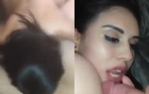 Nina universitária gostosa faz ménage quente com dois amigos de turma enquanto um filma a putaria