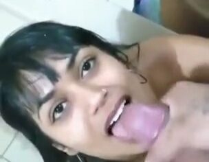 Cleo Matos safada chupando gostoso até engolir toda leitada