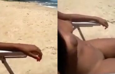 Esposa safada exibindo o corpo na praia de Tambaba enquanto o marido filma