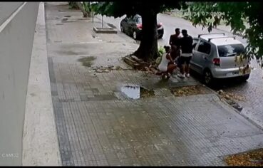 Malandro ganhando mamada ardente e caindo em emboscada para roubo