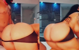 Mônica Santhiago se entrega em um ménage ardente com marido e amante no quarto