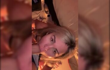 Pollyana peituda de joelhos chupando gostoso enquanto é filmada