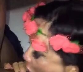 Bianca Naldy mamando rola grossa de negão na festa de swing