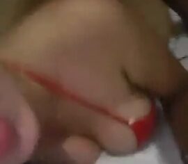 Esposa safada fodendo com amante e chamando marido de broxa no motel