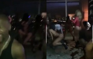 Floyd Mayweather exibe festa luxuosa com mulheres semi-nudas e chuva de dinheiro