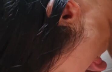 Mia Lins dando o cuzinho e recebendo leitinho na boca