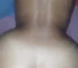 Morena da Raba Imensa Empinada Levando Rola no Vídeo Excitante