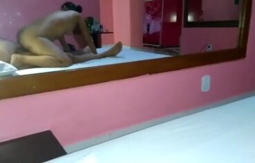 Valéria Morena da Raba Grande Quicando com Talento na Pica do Marido no Motel