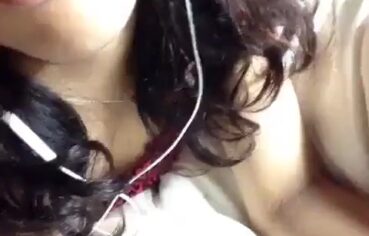 Ana Júlia exibe a rabeta sensacional em Barra Mansa