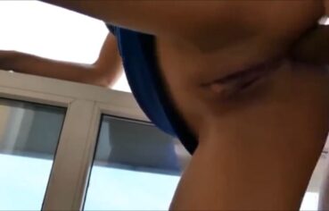 Katherine safada chupando gostoso e dando o cu apertado no parceiro