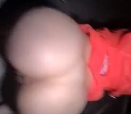 Ruivinha safada chupando e sentando forte no terraço à noite