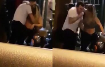 Puta novinha sendo comida no meio da rua enquanto amigos filmam tudo